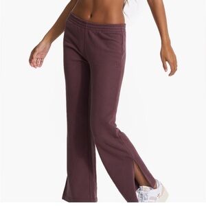 VUORI SWEATPANTS WITH SLIT IN SEDONA